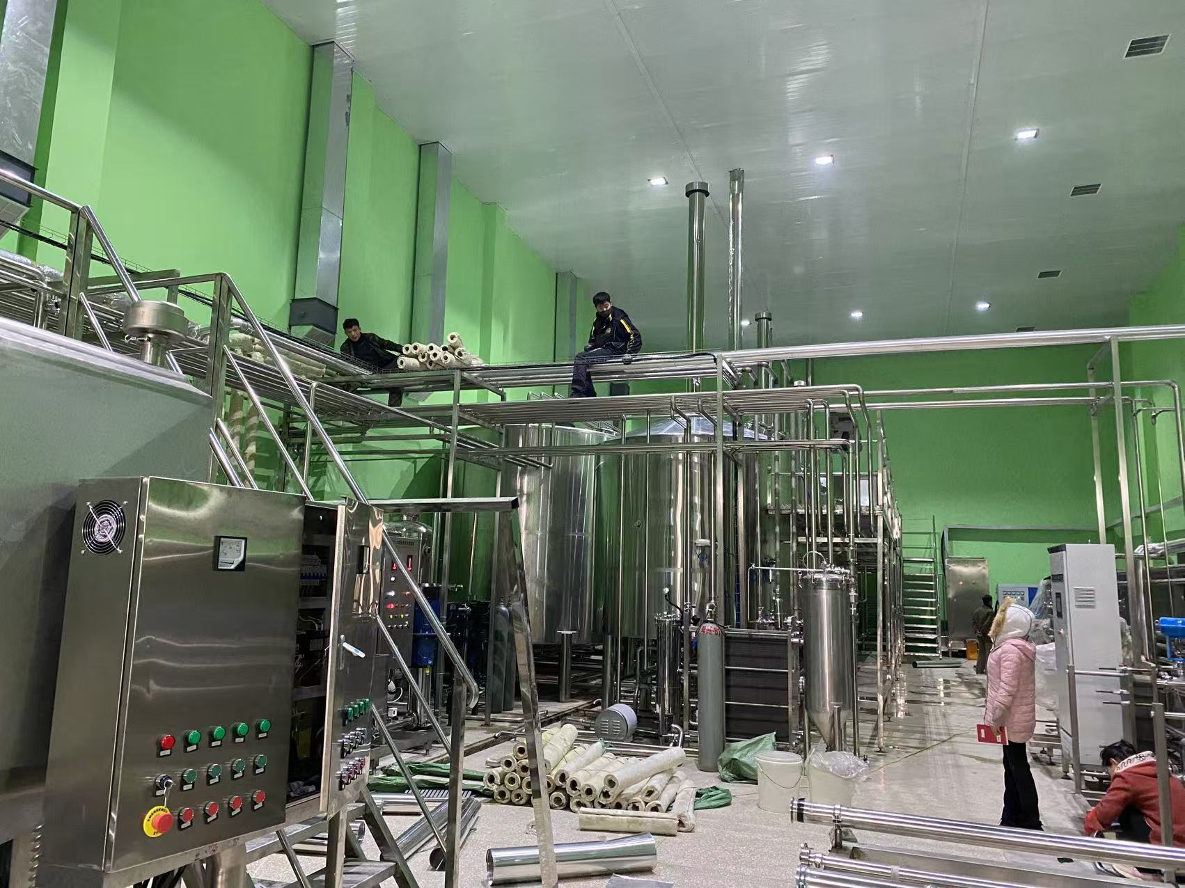 沉湖管委会精酿啤酒设备厂—精酿啤酒设备制造：传承工艺与创新科技的交融